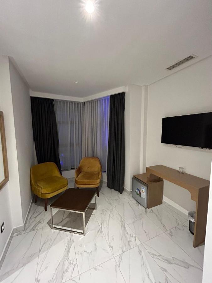Twin Hotel Tanger Bagian luar foto