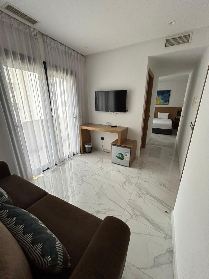 Twin Hotel Tanger Bagian luar foto