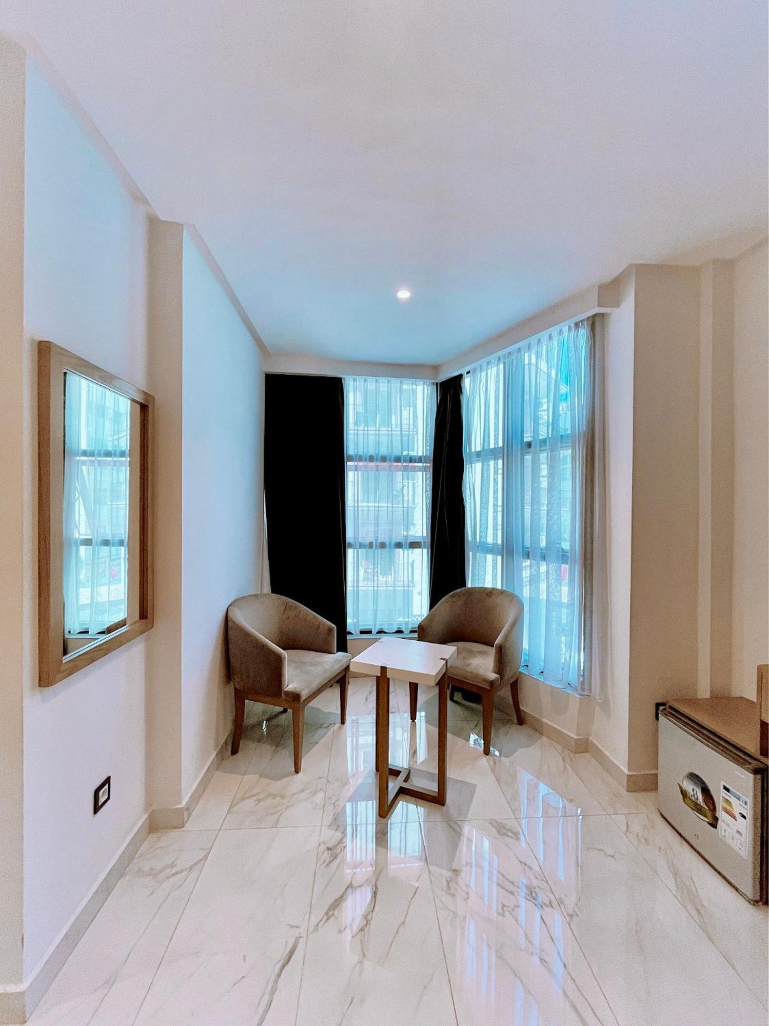Twin Hotel Tanger Bagian luar foto