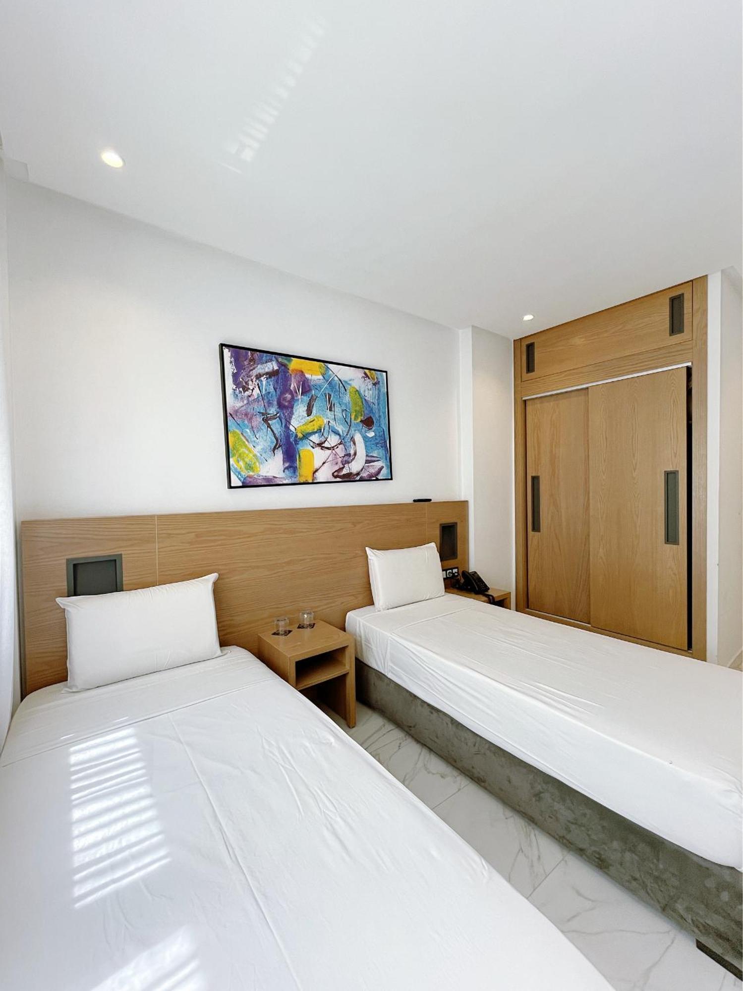 Twin Hotel Tanger Bagian luar foto